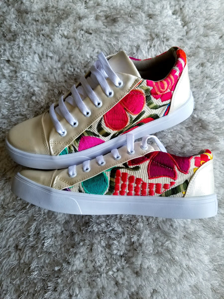 Tenis gucci grandes 2025
