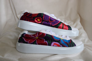 Alegria Tenis Bordados (White)