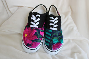 Esperanza Tenis Bordados