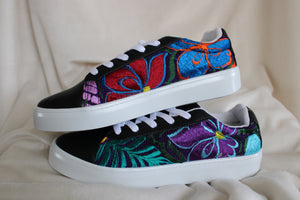 Alegria Tenis Bordados (Black)