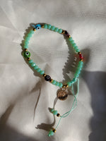 Load image into Gallery viewer, Muchos Ojos Bead Bracelet
