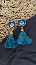 Load image into Gallery viewer, Take a Look Earrings
