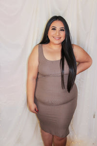 Que Calor Dress | Curvy